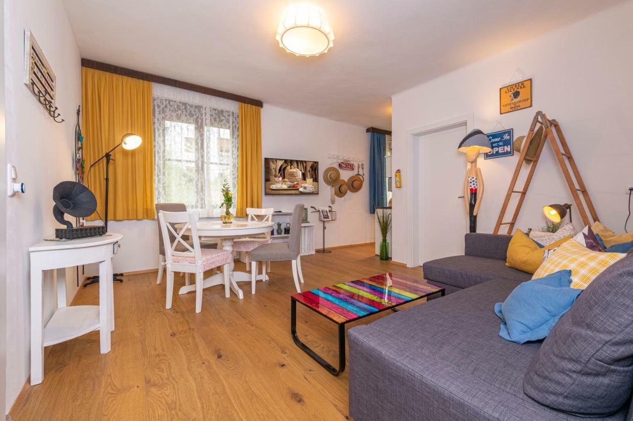 Ferienwohnung Kaffeewerkstatt Saint Wolfgang Стая снимка